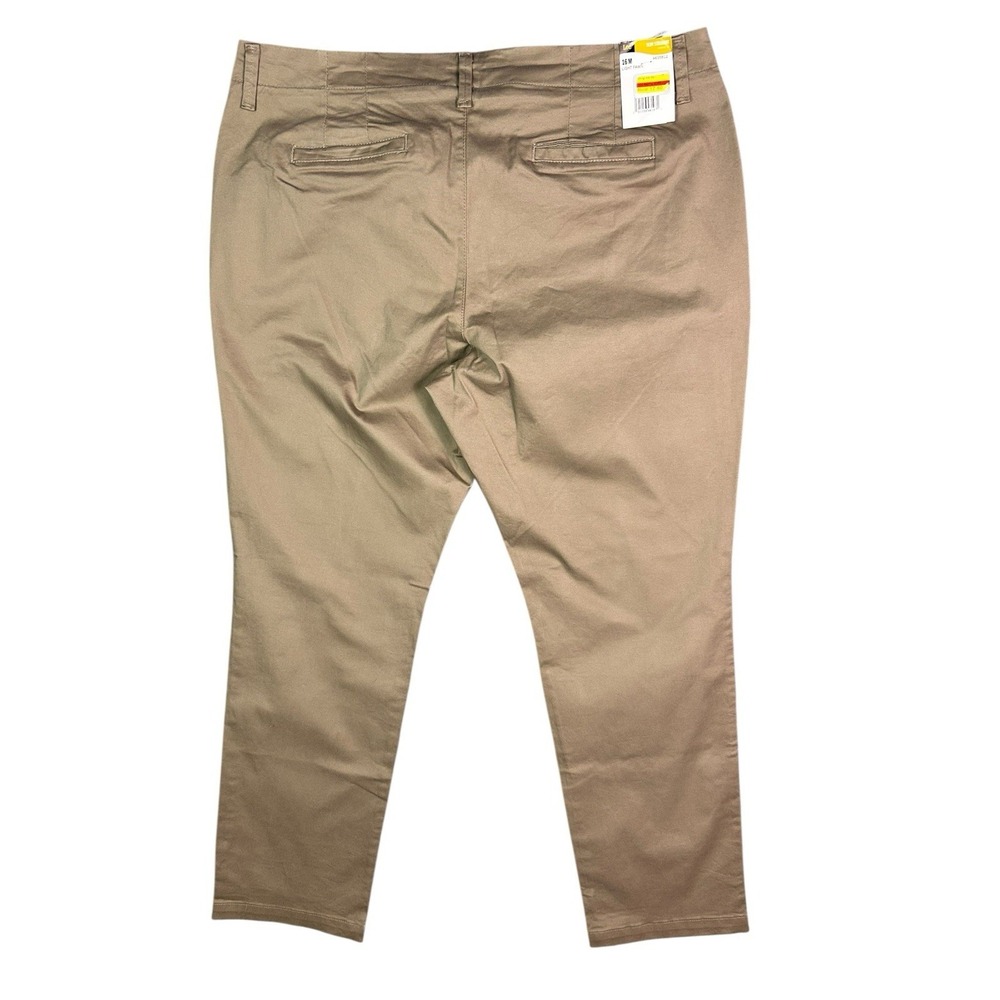 Lee Eased Fit Tailored Chino Women's Size 16 M Pants @40x30 NWT - Picture 2 of 6
